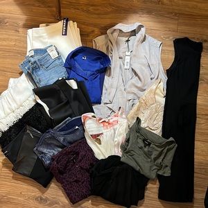 RESELLERS BUNDLE 14 Items